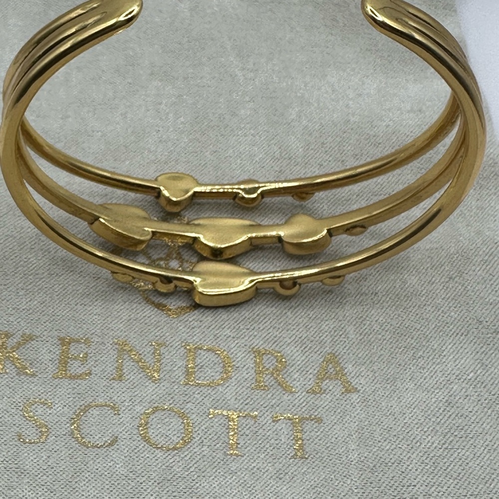 Kendra Scott “Ivy” Vintage Gold Statement Bracelet - Picture 4 of 8